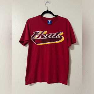 Vintage 90s 2000s UNK NBA Blue Label Miami Heat graphic tee size medium y2k